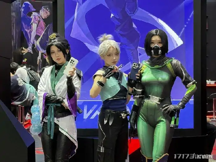 ChinaJoy 2025,韩媒记者,展台 COSER