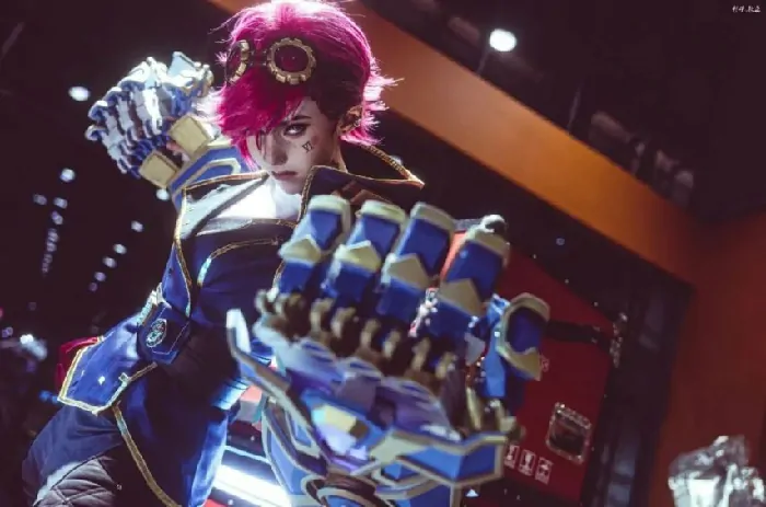 哇塞！超惊艳的英雄联盟皮城执法官Cosplay来袭 