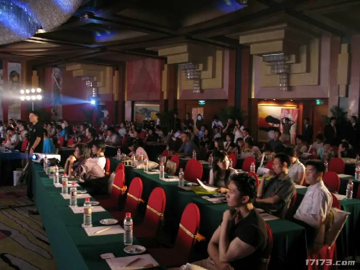 洛奇,Nexon,世纪天成,MMORPG,网络游戏,公测,韩国,上海邮通科技,中国普天集团,女性玩家