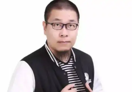 王师傅炉石传说直播间地址查看方式